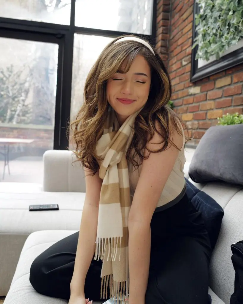 Pokimane Dismisses Possibility of Fight with Corinna Kopf Pokimane Corinna Kopf Fight