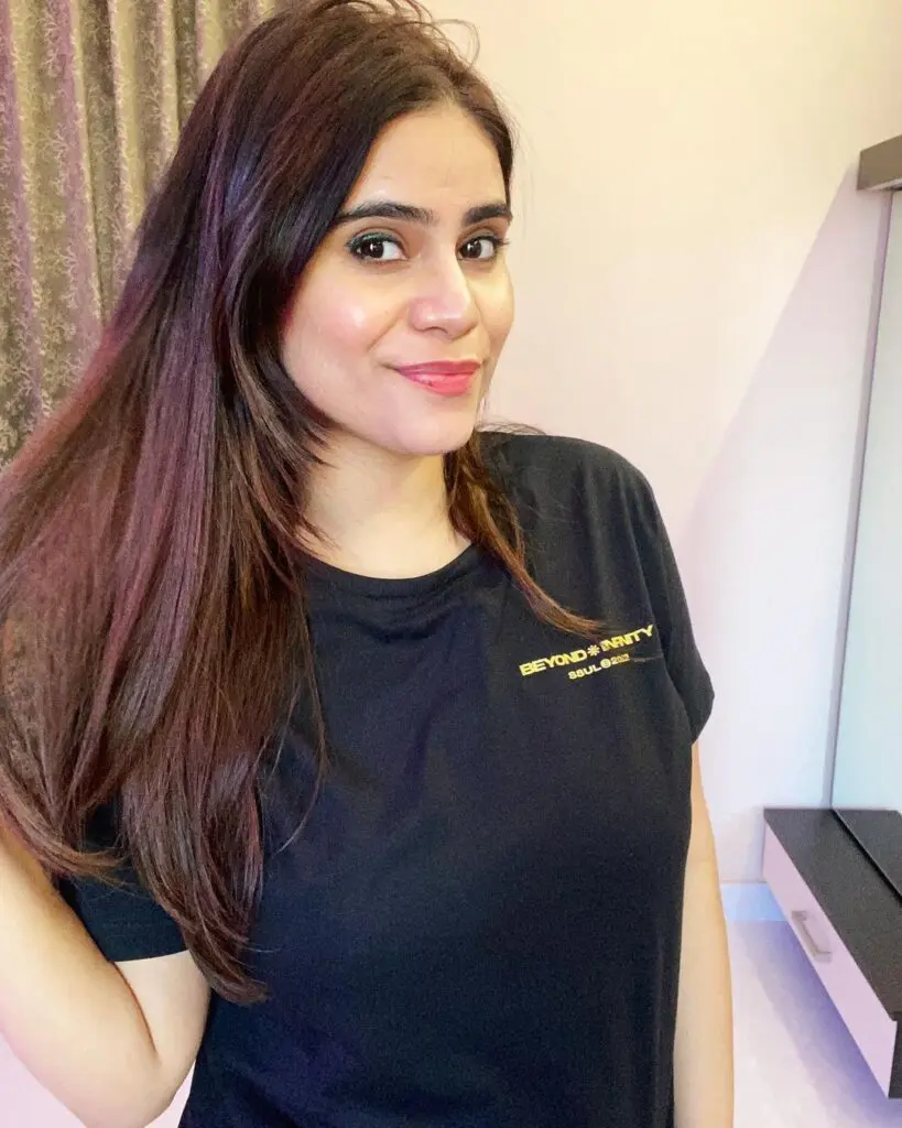 Meet Kaash Plays and Payal Gaming: Stunning Indian Female Gamers on the Rise Kaash Plays to Payal Gaming: Gorgeous Female Gamers of India