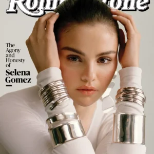 selena-gomez-rolling-stone-110322-2-ada41d93be7440ce83c9563ebb01a3ae