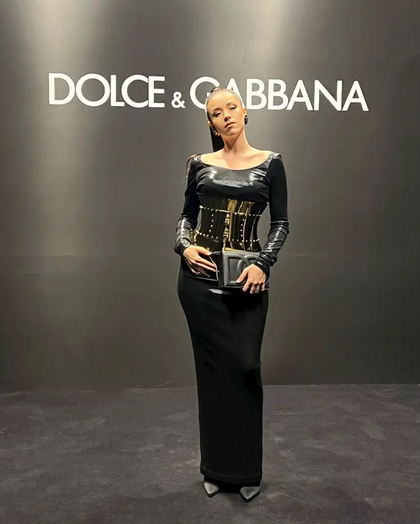 Pokimane in black dress Dolce Gabbana 