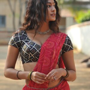 anukreethy_vas_1698667363_3224978044741285078_2391749198