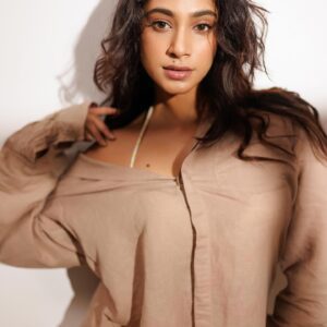 anukreethy_vas_1704718868_3275741749706733278_2391749198