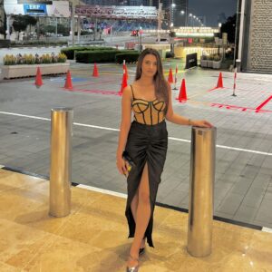 ayeshaa_official__1709749034_3317937838049826094_5593507413