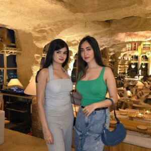 kaaashvi_1711812272_3335245537842174545_491122492