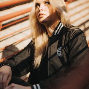 qtcinderella_1640024202_2733043558142002399_9134928739