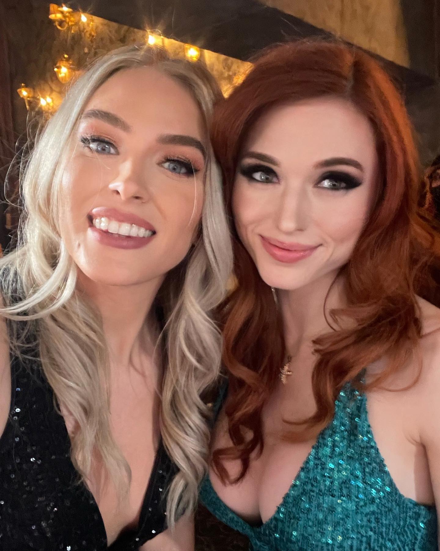 qt cinderella with amouranth,