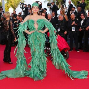 urvashirautela_1684837512_3108964849835712733_369719055