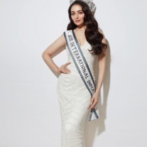 zoyaafroz_1670509690_2988774366124568679_283789164