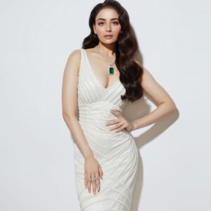 zoyaafroz_1670901570_2992061693936635158_283789164