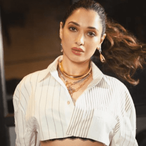 Green Travel Vlog Youtube Thumbnail (14)