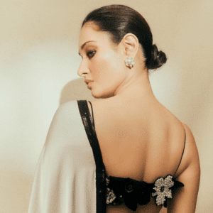 Green Travel Vlog Youtube Thumbnail (24)