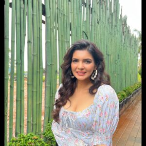 ihanadhillon_1688986254_3143767015685259386_576145047