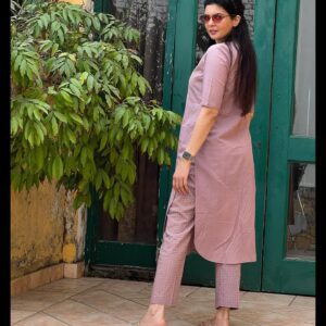 ihana dhillion trending pics