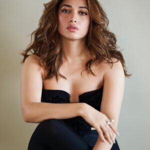 tamannaahspeaks_1687066385_3127661990078707744_1060870984