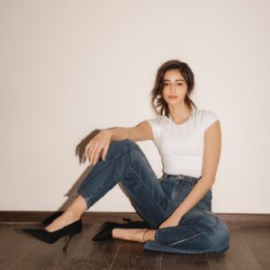 ananyapanday_1708499797_3307458479219107856_270440636