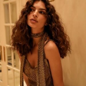 emrata_1709312136_3314272871998773721_1999824