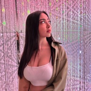 kaaashvi_1675343714_3029325097995583854_491122492