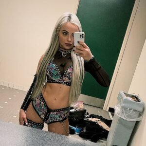 liv morgan (117)
