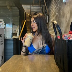 mili_kya_mili_1710941045_3327937157343259544_1622077110