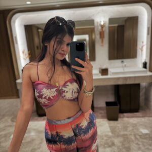 ig.krutika_1717906291_3386365873769592253_4652557716