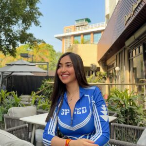 kaaashvi_1718095302_3387951413134479160_491122492