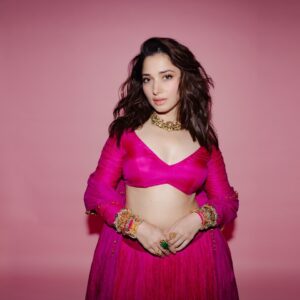 tamannaahspeaks_1730040327_3488153543298152631_1060870984