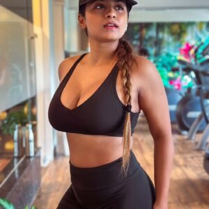 __suhuuu___1729002214_3479445223875525468_4194478970