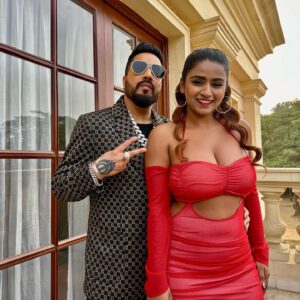 __suhuuu___1735309904_3532357962477933720_4194478970