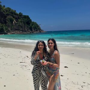 ananyapanday_1741360004_3583109872762696786_270440636 (1)