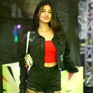 payalgamingg_1740407593_3575120470044220445_5375738344 (1)