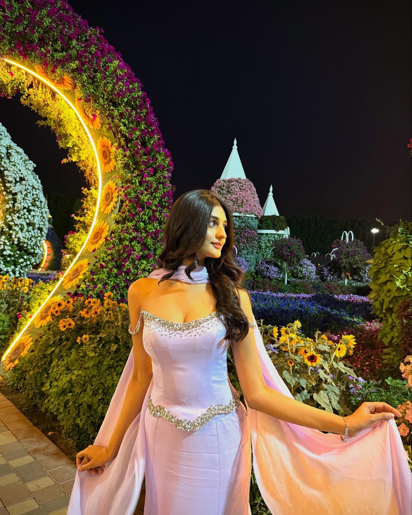 Payal Dhare (Payal Gaming): A Blend of Bold Fashion and Cultural Elegance Payal Dhare