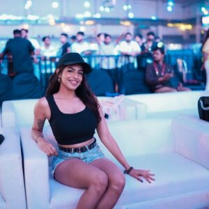 sharkshe__1745908715_3621267226196603735_548734255