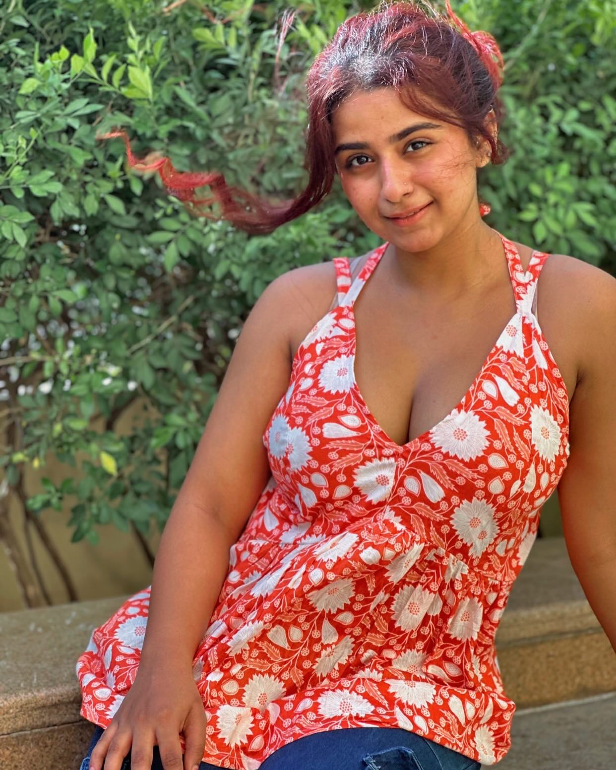 Suhana Khan’s Bold Fashion and Dance Reels: A Glimpse into Her Recent Red-Hot Look Suhana Khan’s Bold Fashion and Dance Reels: A Glimpse into Her Recent Red-Hot Look