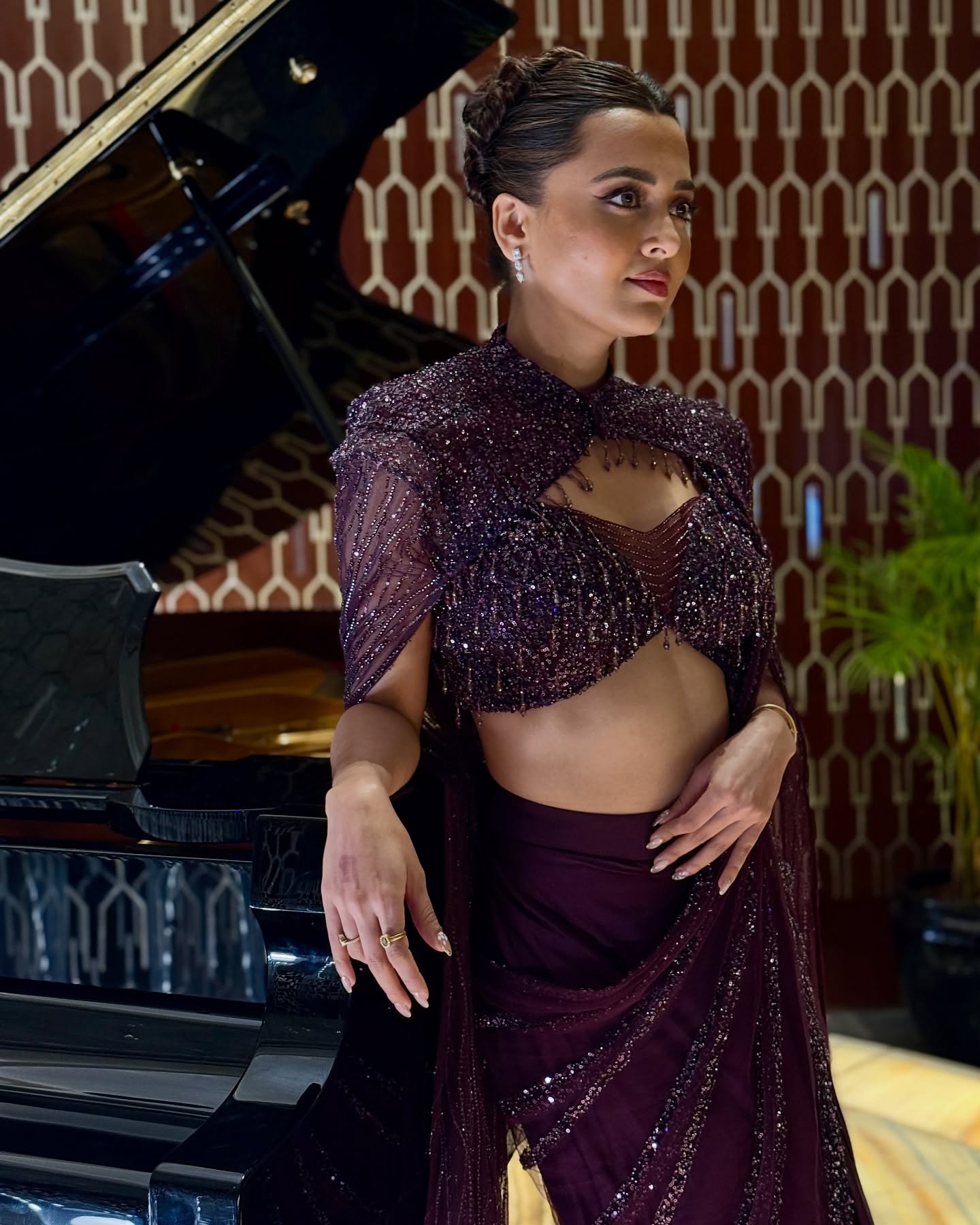Tejasswi Prakash’s Off-Shoulder Mesh Floor-Length Dress: A Rs 14,40,000 Statement of Elegance Tejasswi Prakash’s Off-Shoulder Mesh Floor-Length Dress: A Rs 14,40,000 Statement of Elegance