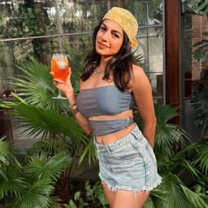 sharkshe__1749447821_3650955399939832269_548734255